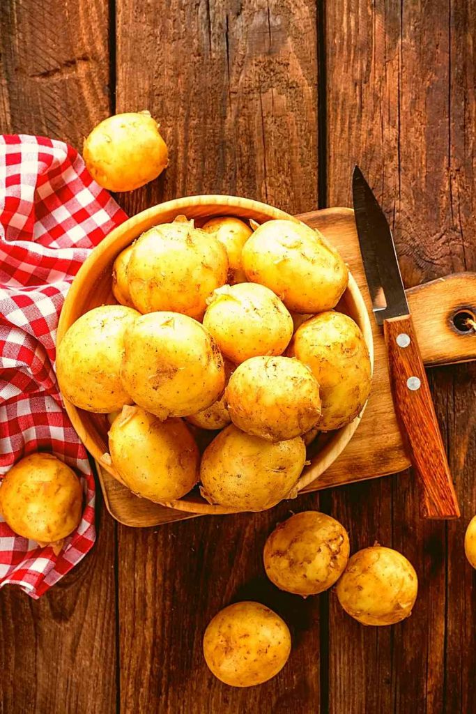 Potatoes - Vegetables That Cannot be Eaten Uncooked