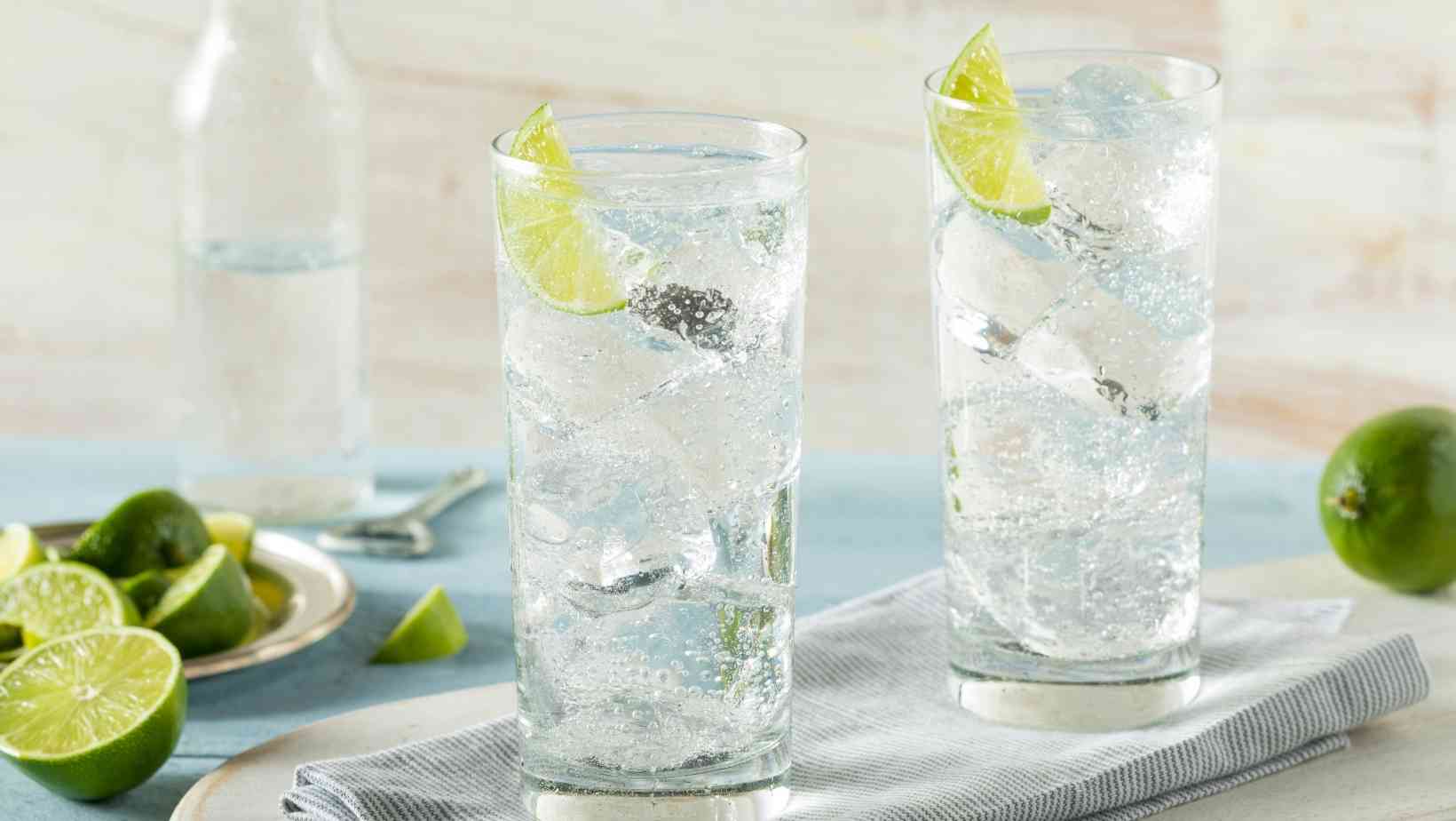 Is it true that drinking sparkling water causes bloating and gas
