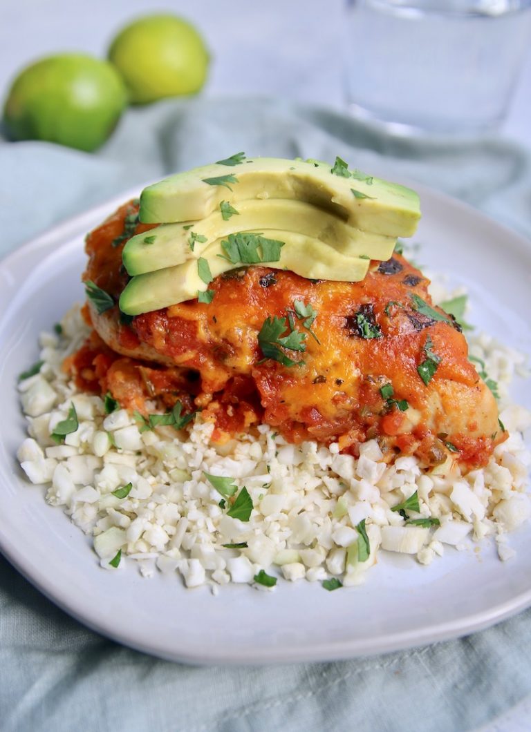 Salsa Chicken - A 30-Minute Super Easy Keto Meal