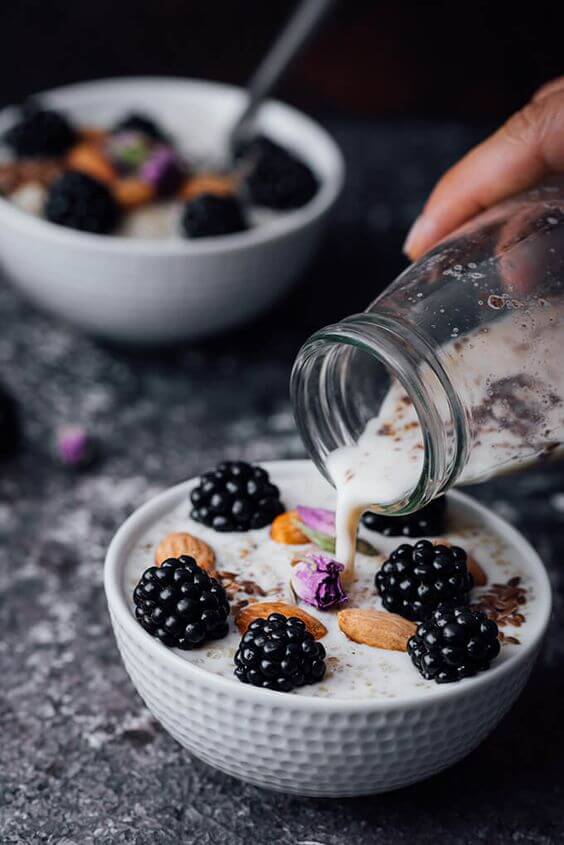 Blackberry Quinoa Bowl